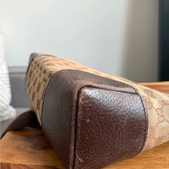 Gucci Brown and Tan Crossbody Bag - Picture 5 of 15